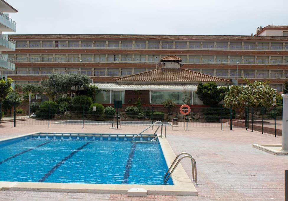 Alegre Apto Con Piscina, A 300M De La Playa. Blanes Exteriér fotografie